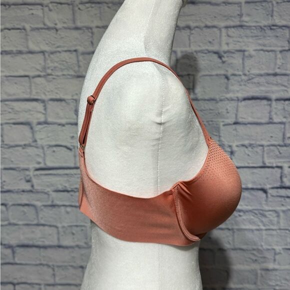 Victoria’s Secret lined perfect coverage bra - Picture 7 of 12
